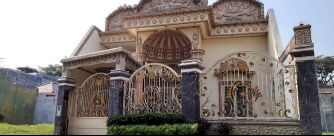 Dijual Rumah Mewah Classic Modern