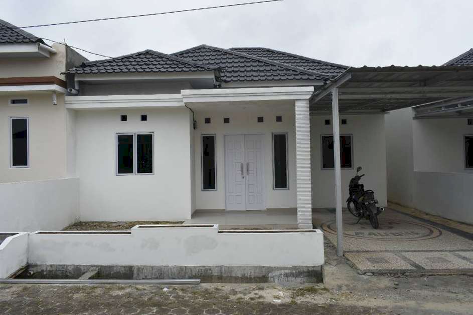 di jual rumah di jl delima belakang jumbo mart kota pekanbaru