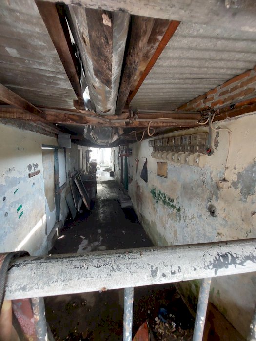 Menjual rumah kos - kos an Kendangsari