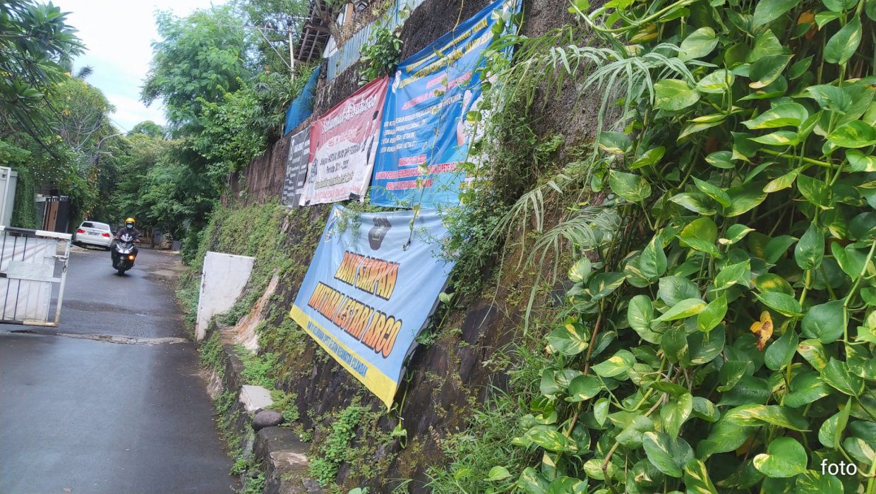 Jual tnh  kav  lokasi komplek bcs atas