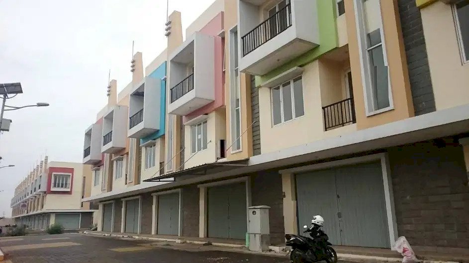 Ruko Heliconia siap pakai type 7,5x8,5 64m2 HI Harapan Indah Bekasi