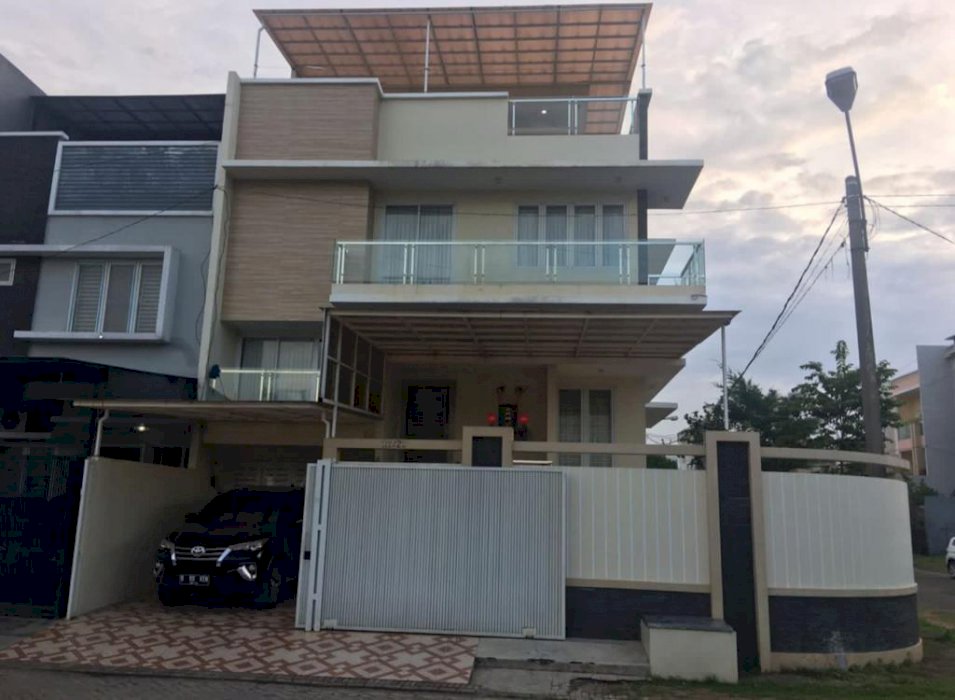 Dijual Murah Rumah Taman Surya 5