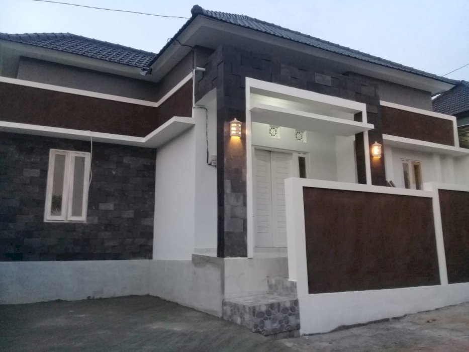 RUMAH BARU GRESS MINIMALIS DENPASAR