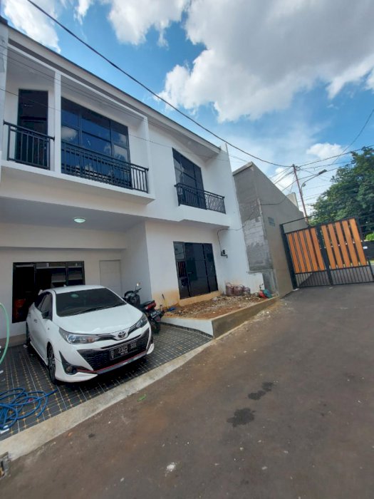 Tersedia Rumah Cantik di Ciganjur harga 1.7m