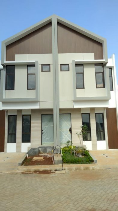 SPESIAL PROMO  GREEN LAKE VIEW RESIDENCE CIPUTAT