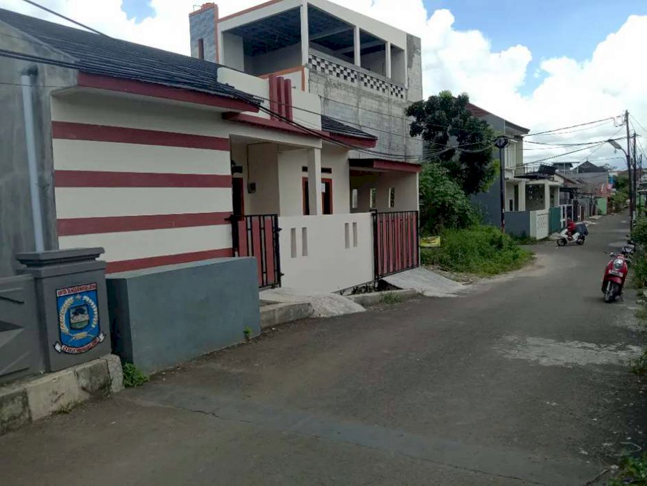 Rumah Deplu Caraka Pasar Textile cipadu