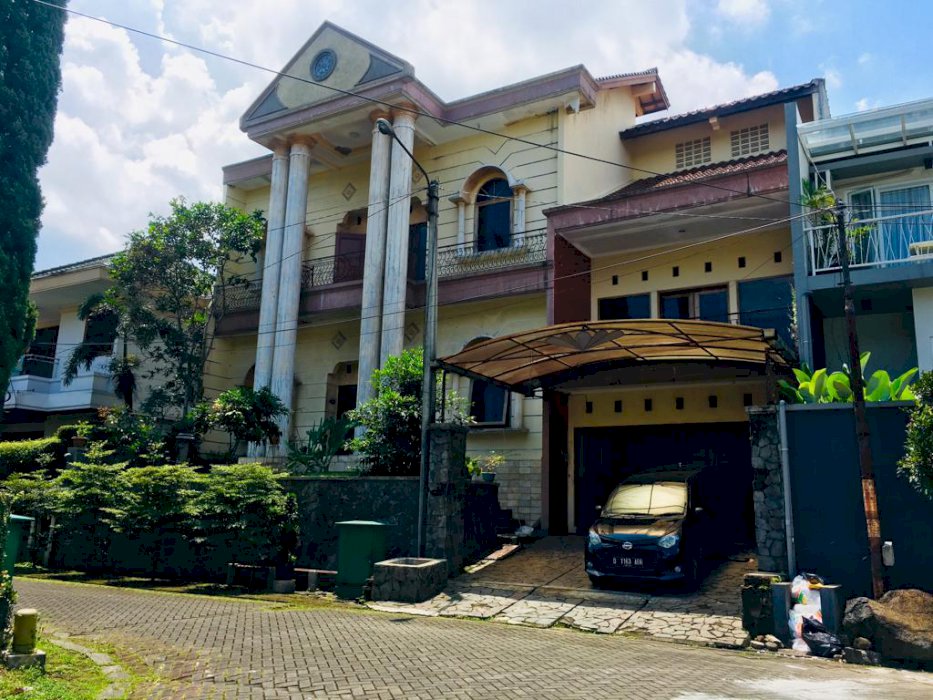 Di Jual rumah kawasan pondok hijau indah bandung