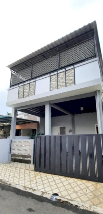 Rumah siap huni luas 6x15 90m2 type 4KT Metland Menteng Cakung Jakarta Timur