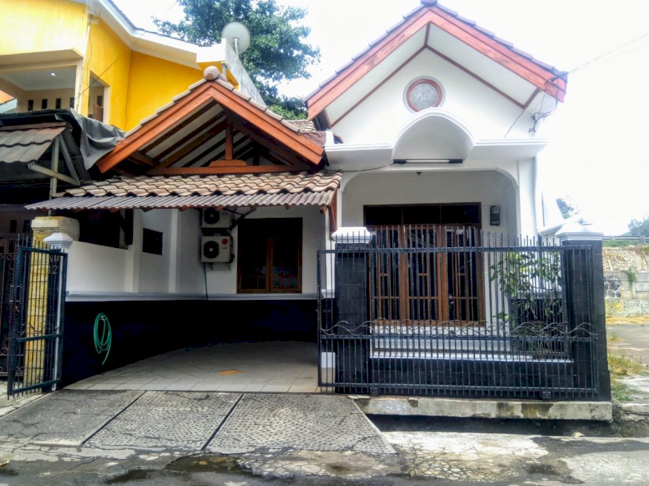DIJUAL RUMAH BAGUS DAN NYAMAN DI KOTA BEKASI
