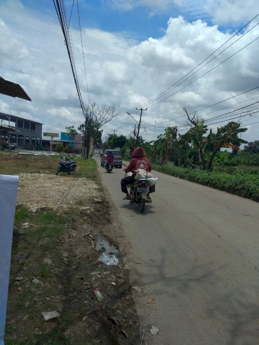 Di jual tanah kosong pinggir jalan raya Pertamina Panongan Tangerang