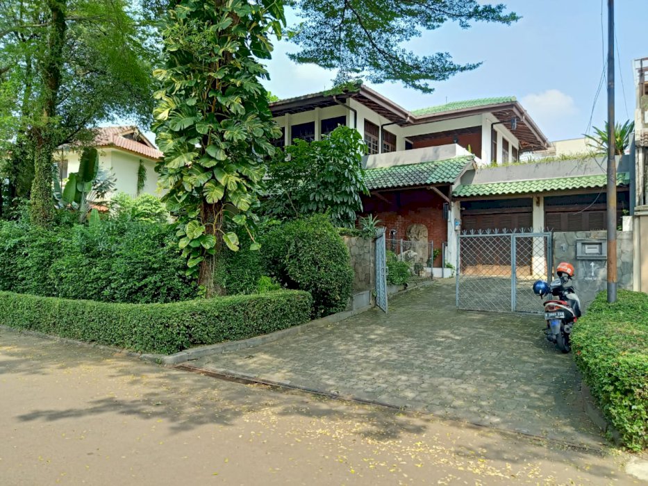 Home Sweet Home di Jl Merkurius Barat Komp Villa Cinere Mas