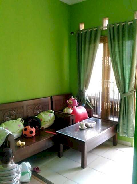 Rumah adem bikin ayem