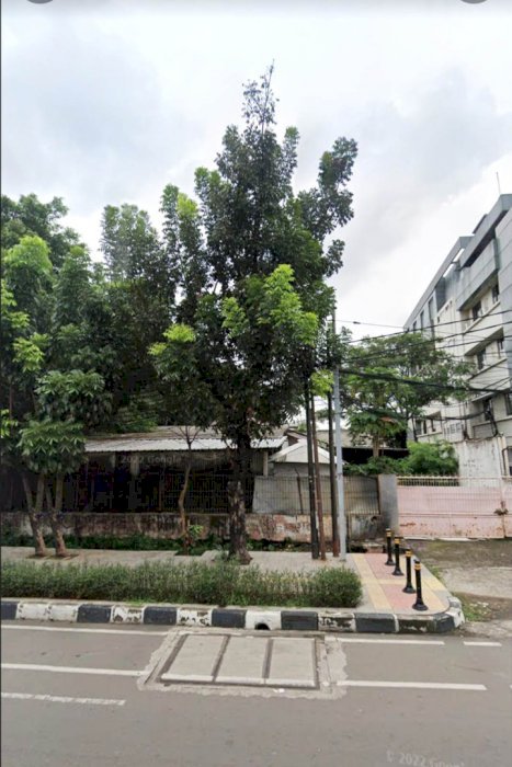 Kavling+bangunan hadap jalan luas 20x30 600m2 Rawamangun Jakarta Timur