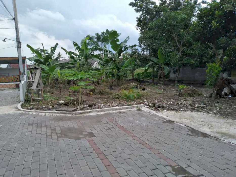 BU dijual tanah pekarangan di maguwoharjo,depok,sleman