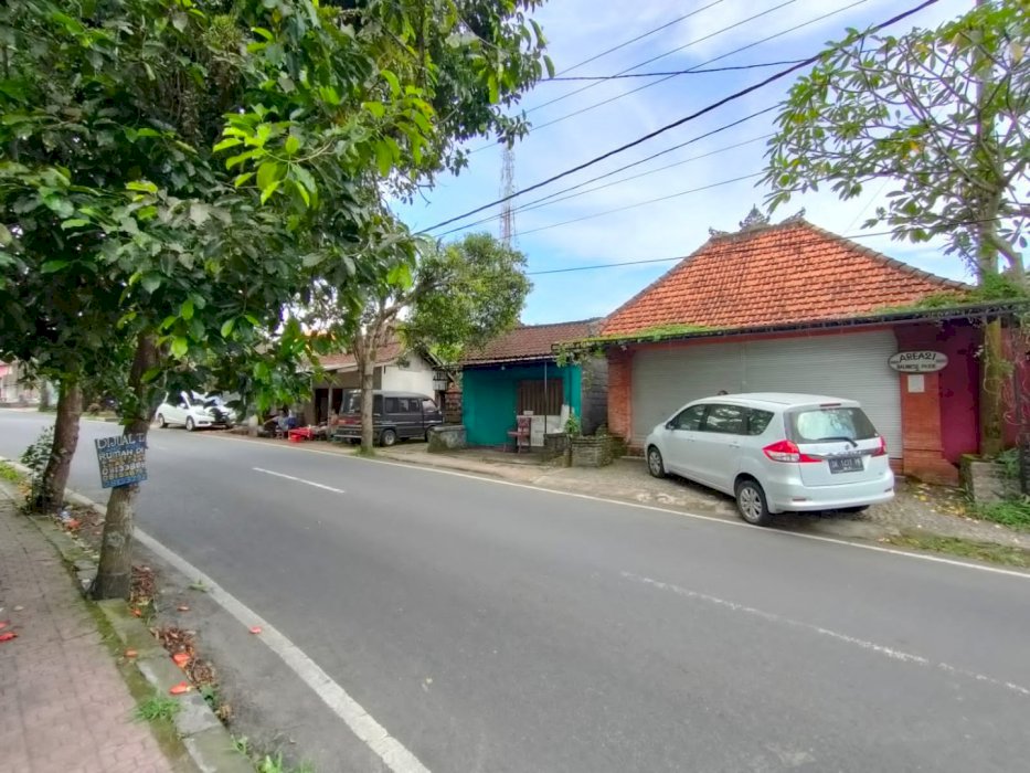 Dijual tanah jln kedewatan Ubud Bali