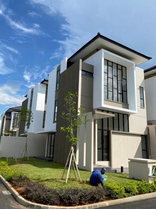 Rumah hoek luas 12x14  type 3KT Cluster Semayang Asya JGC Jakarta