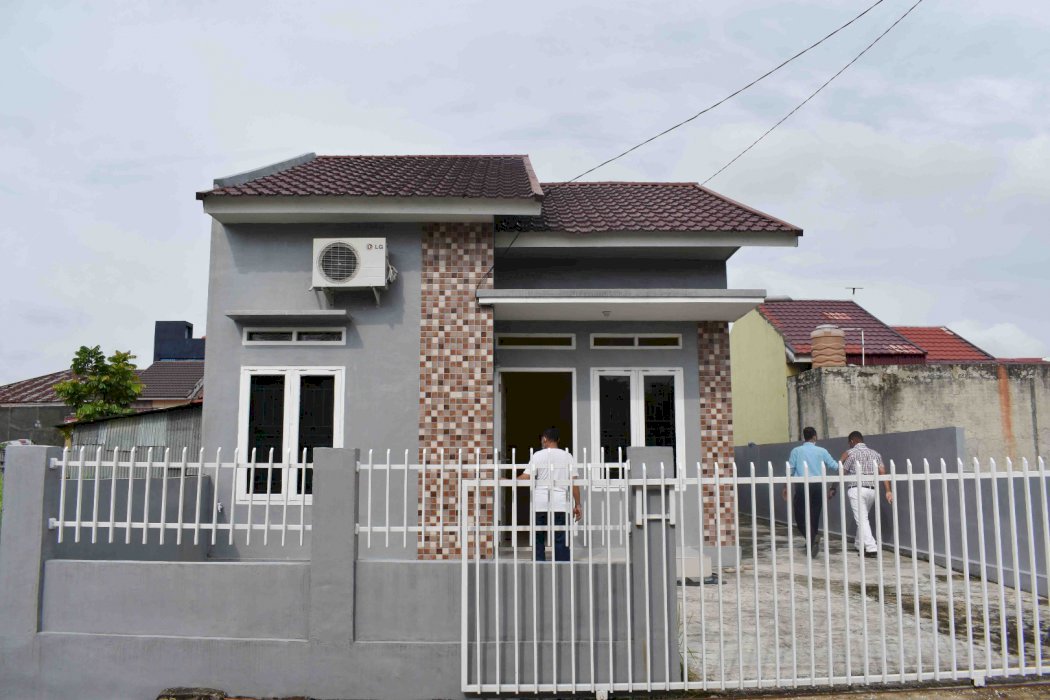 RUMAH SIAP HUNI DI HARAPAN RAYA