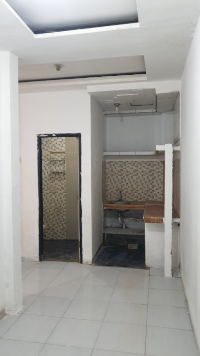 Rumah over kredit ada warung lokasi rame sekali