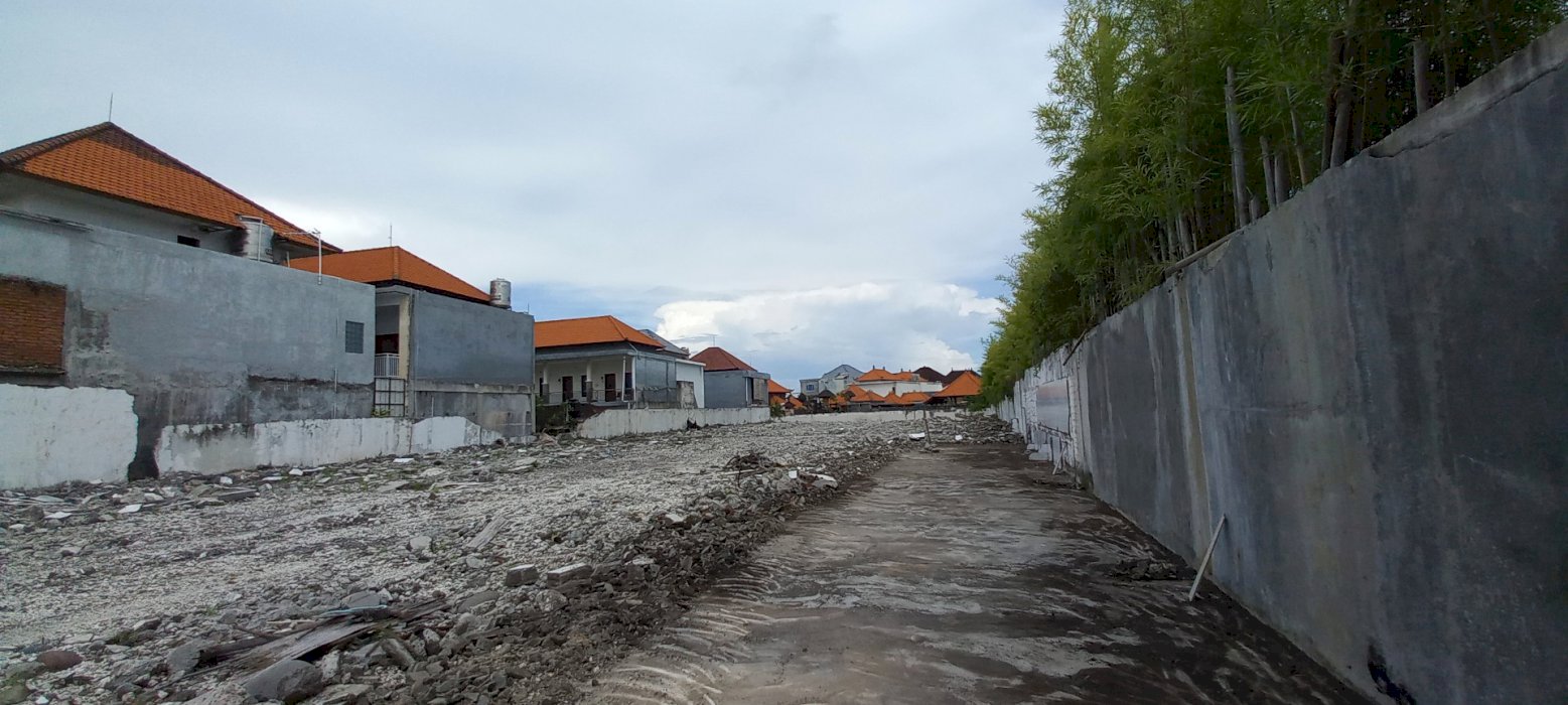 Land Lease Strategic Location at Seminyak Area