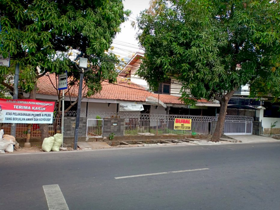 Dijual tanah dan rumah di jln Cempaka putih raya no 40