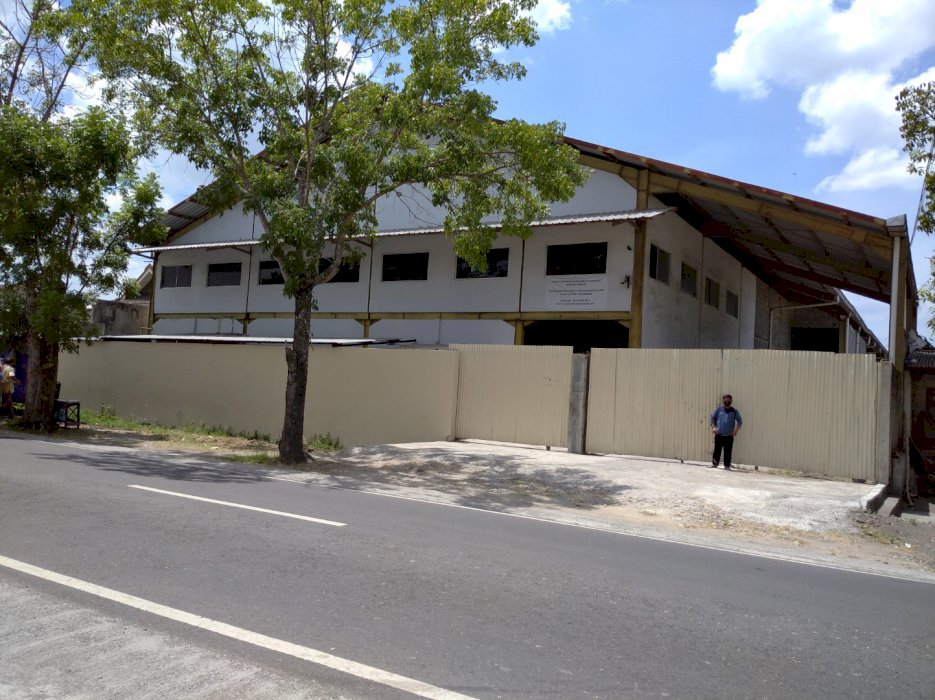 Dijual / Disewakan Gudang & Kantor LB 4000 m2 / LT 5000 m2