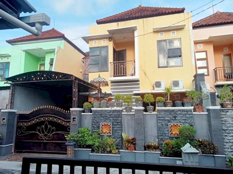 LANTAI 2 LINGKUNGAN PERUMAHAN GUNUNG AGUNG DENPASAR BARAT