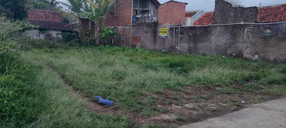 Dijual cepat. Posisi strategis untuk kontrakan