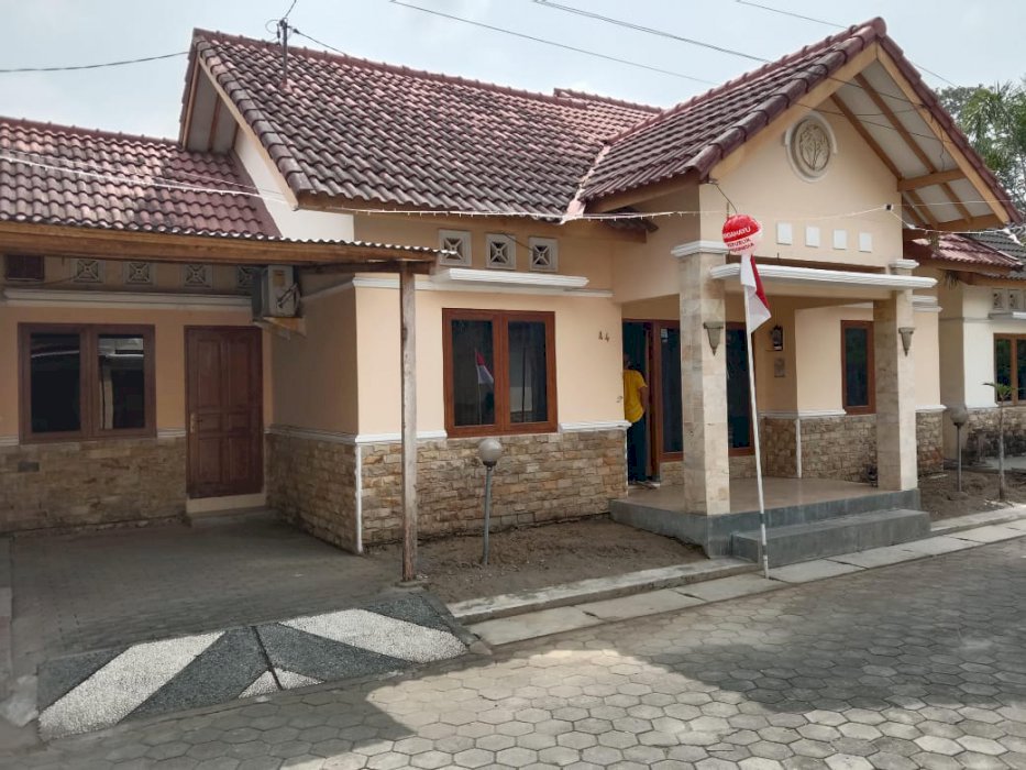 Dijual Rumah siap Huni dalam Cluster lokasi Maguwoharjo - Sleman