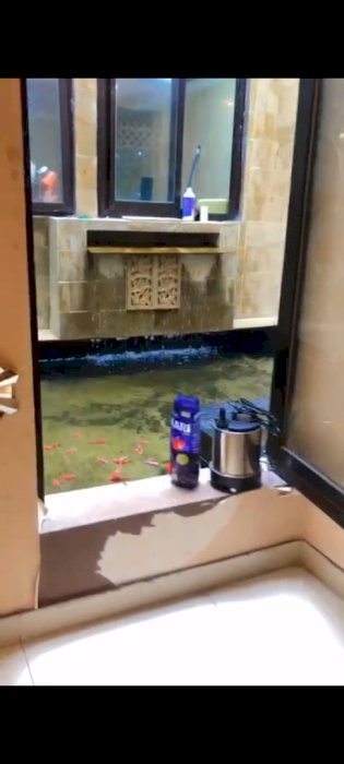 Rumah minimalis 2 tingkat di komplek damar mas regerency
