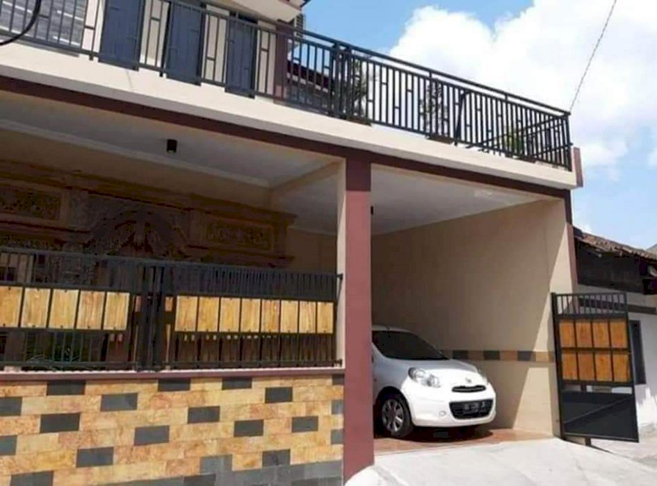 Rumah Etnic 2 Lantai