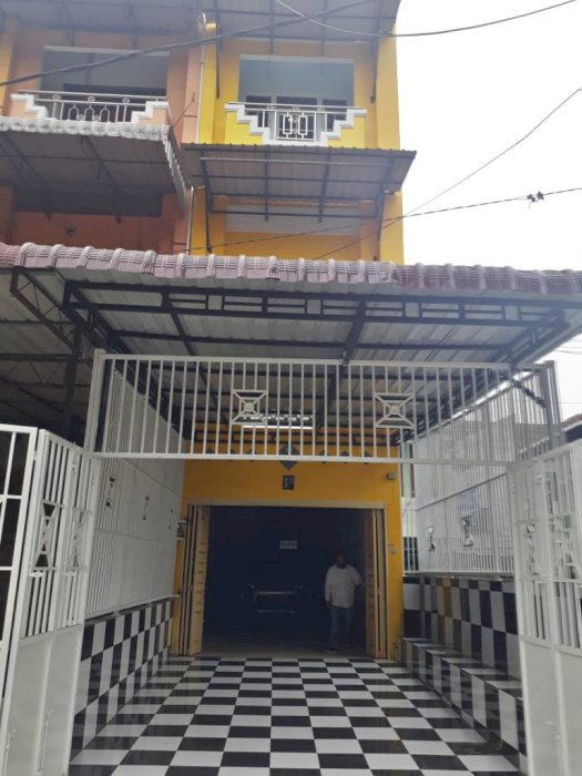 Ruko Komersial Strategis - Medan Kota