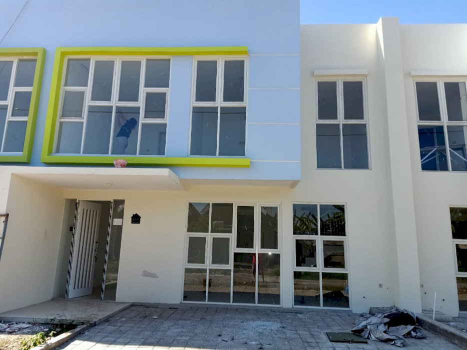 RUMAH BARU DIJUAL  murah , PERUM GREEN FLORENCIA 2 LT (SIDOARJO)