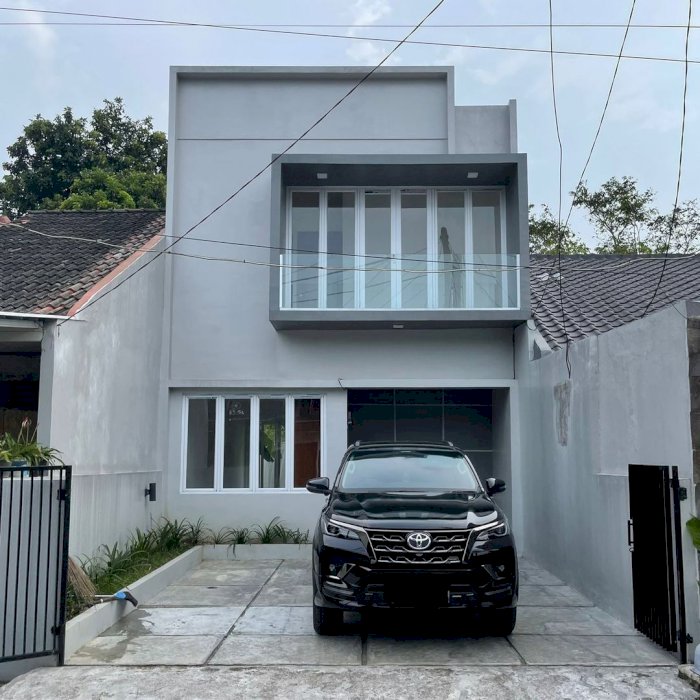 MODERN HOUSE VIEW GUNUNG SALAK DI CIOMAS BOGOR - AKSES STRATEGIS