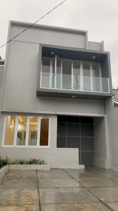 MODERN HOUSE VIEW GUNUNG SALAK DI CIOMAS BOGOR - AKSES STRATEGIS