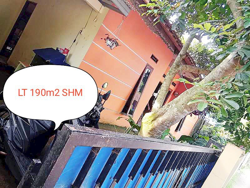 Rumah Kampung Setu Bekasi