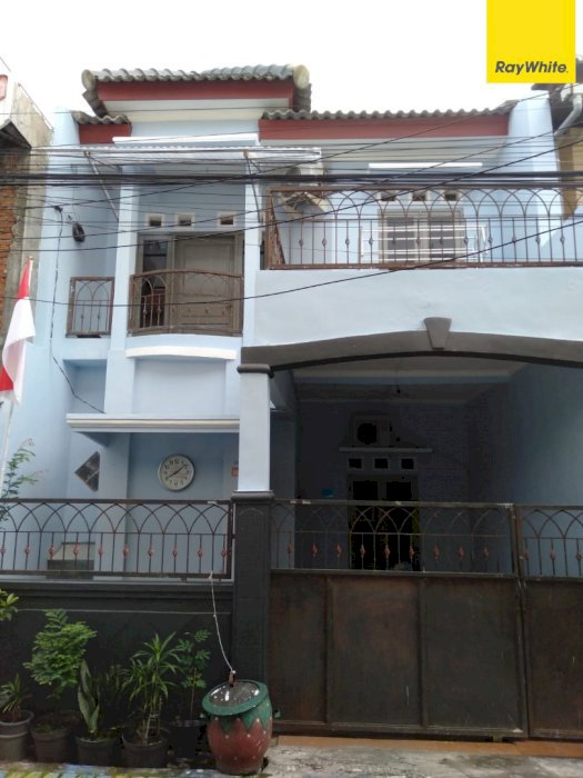 Dijual Cepat Rumah 2 Lantai SHM Di Jl. Ploso Timur, Surabaya