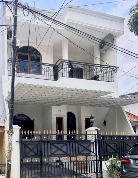 DISEWAKAN Rumah Tinggal di Bend. Hilir, Jakarta Pusat