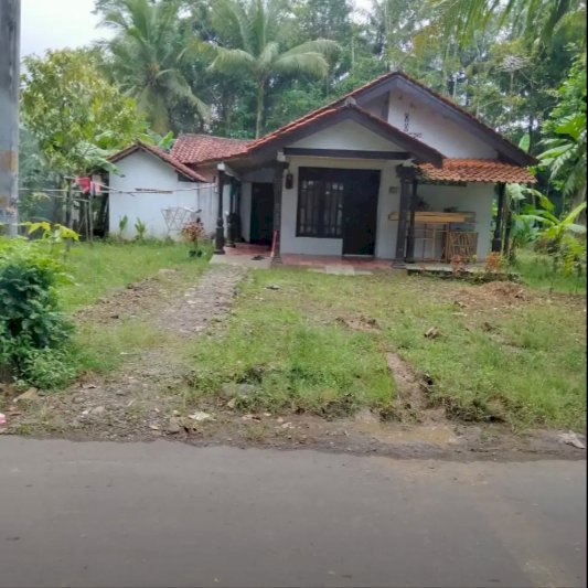 DIJUAL CEPAT TANAH BONUS BANGUNAN RUMAH