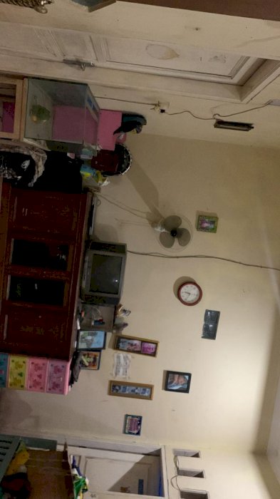 Di jual rumah 2 lantai