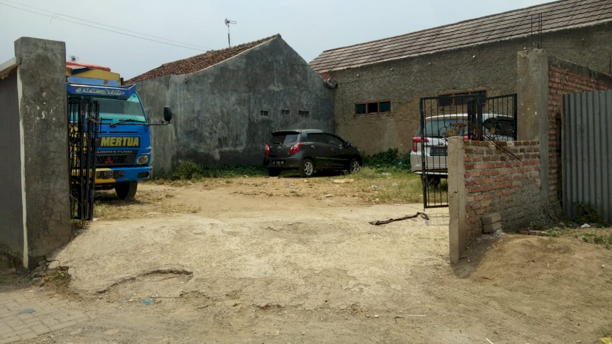 Dijual cepat tanah parkiran atau kavling di Cihampelas Bandung Barat