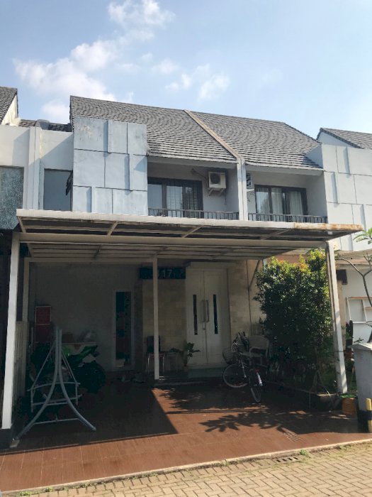 Rumah dijual dengan 3 kamar tidur di Jatinegara Kaum, Jakarta Timur
