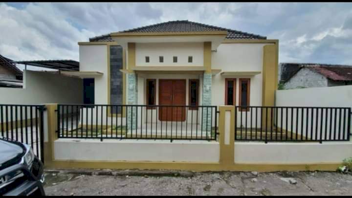 Dijual Rumah Baru Lokasi Jl Kaliurang km 8,5