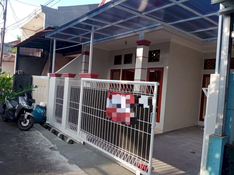 Dijual Rumah Secondary Siap Huni Dalam Komplek Kav DKI Pondok Kelapa