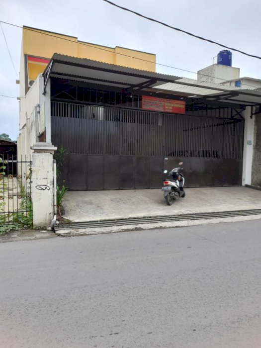 Jual Cepat 2 Ruko Jadi Satu,Lokasi Sangat Strategis,Cocok Untuk Usaha