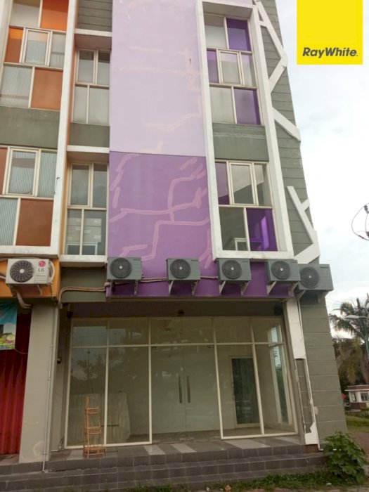 Dijual Ruko Bangunan 3 Lantai Lokasi di Purimas, Surabaya