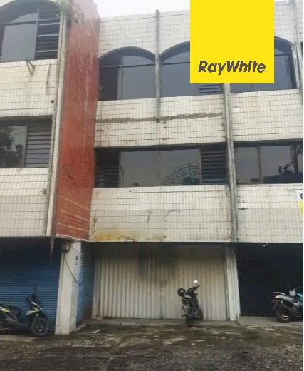 Dijual & Disewakan Ruko 3,5 Lantai Lokasi di Jl. Ambengan Surabaya