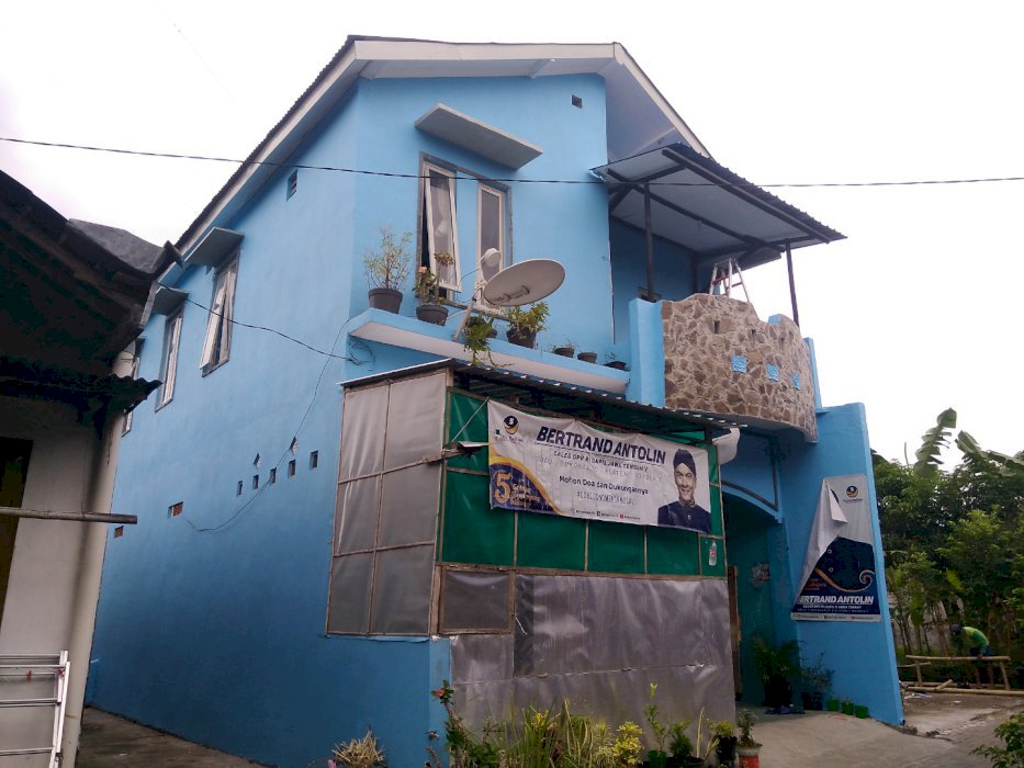 Rumah murah 2lantai,lokasi bagus