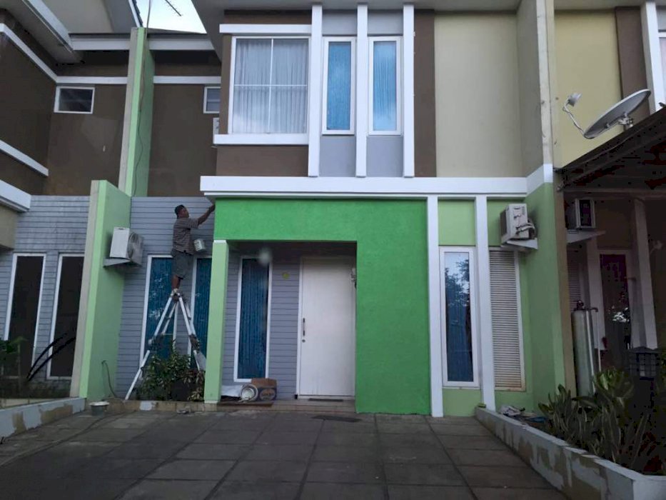 Dijual rumah di cluster Vienna Tangerang