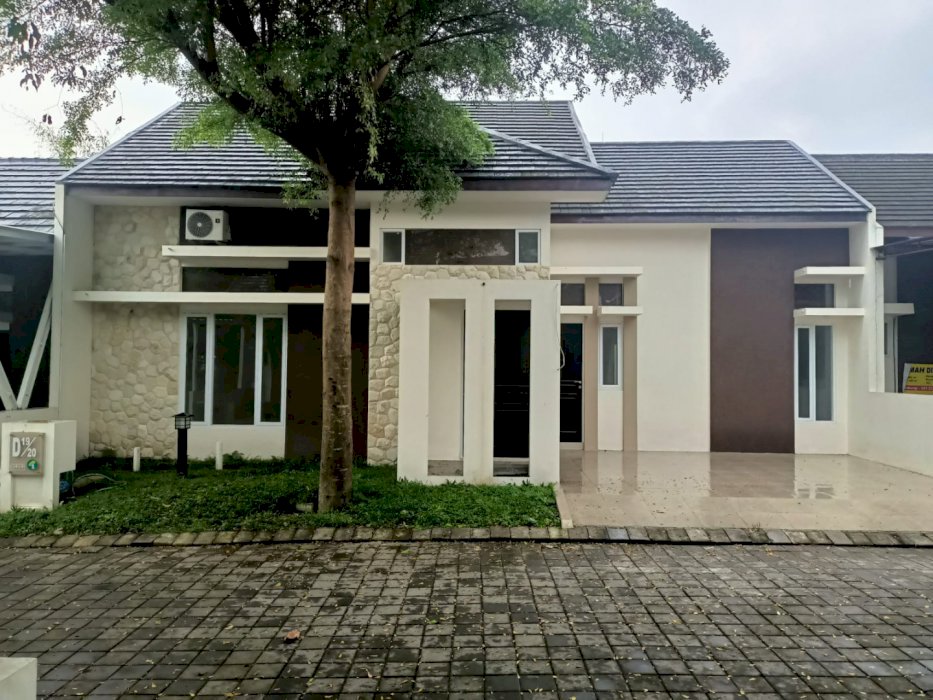 Rumah Minimalis Sururi Estate Kediri