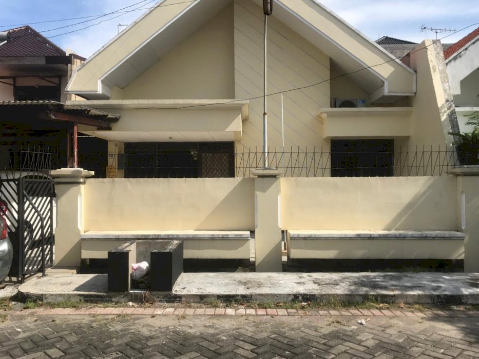DI JUAL RUMAH SECOND DI MANYAR TIRTOYOSO SURABAYA